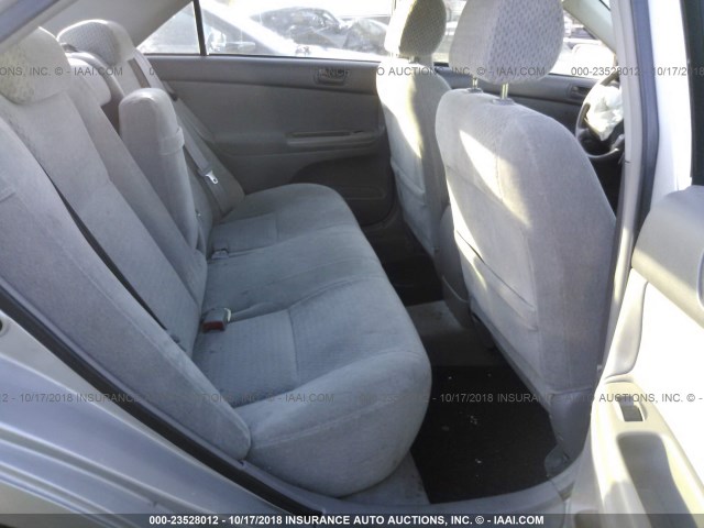 4T1BE32K73U124298 - 2003 TOYOTA CAMRY LE/XLE/SE SILVER photo 8