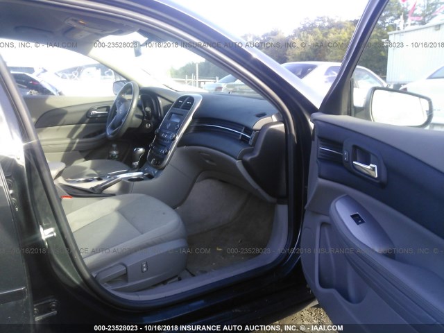 1G11B5SL4FF108137 - 2015 CHEVROLET MALIBU LS 灰色 照片 5