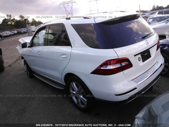 4JGDA5HB4FA614033 - 2015 MERCEDES-BENZ ML 350 4MATIC WHITE photo 3