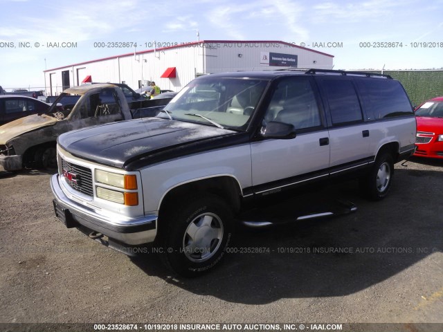 1GKFK16R8VJ735976 - 1997 GMC SUBURBAN K1500 BLACK photo 2