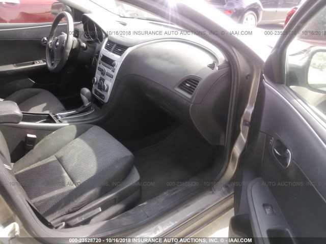 1G1ZC5EB8AF171334 - 2010 CHEVROLET MALIBU 1LT TAN photo 5