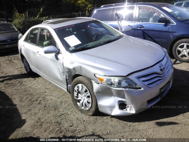 4T4BF3EK8AR053186 - 2010 TOYOTA CAMRY SE/LE/XLE SILVER photo 1
