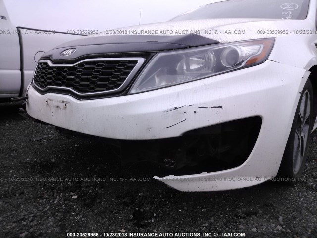 KNAGM4AD7C5034551 - 2012 KIA OPTIMA HYBRID WHITE photo 6