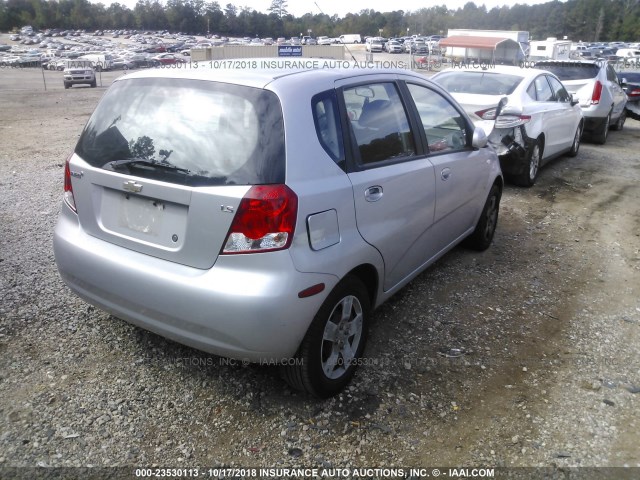 KL1TD66637B697993 - 2007 CHEVROLET AVEO LS SILVER photo 4