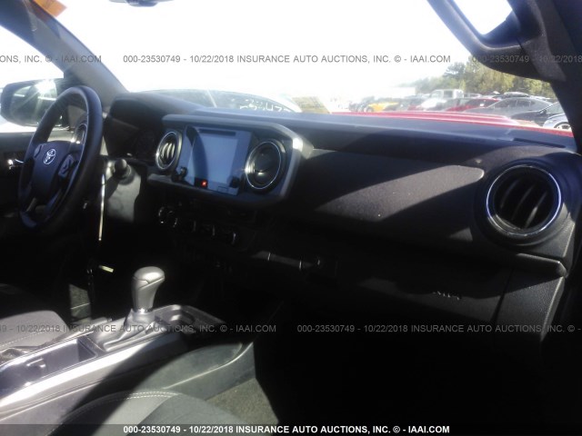 3TMCZ5AN9HM097492 - 2017 TOYOTA TACOMA DBL CAB/SR/TRDSPT/OR/PRO წითელი ფოტო 5