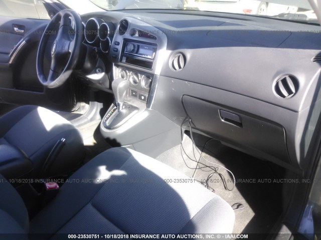 2T1LR32E05C404149 - 2005 TOYOTA COROLLA MATRIX XR GRAY photo 5