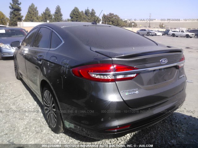 3FA6P0SU2JR111128 - 2018 FORD FUSION TITANIUM/PLATINUM PHEV GRAY photo 3