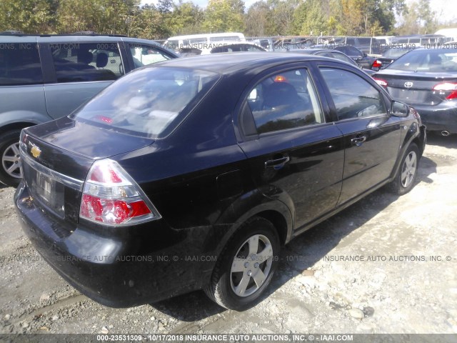 KL1TD56648B101852 - 2008 CHEVROLET AVEO LS BLACK photo 4