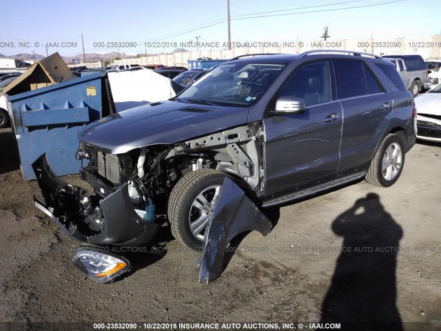 4JGDA5HB8DA188411 - 2013 MERCEDES-BENZ ML 350 4MATIC GRAY photo 2