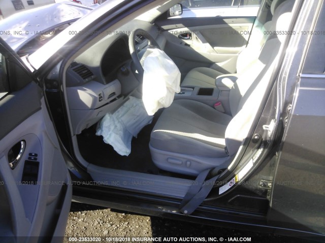 JTNBE46K073027004 - 2007 TOYOTA CAMRY NEW GENERAT CE/LE/XLE/SE Pewter photo 5