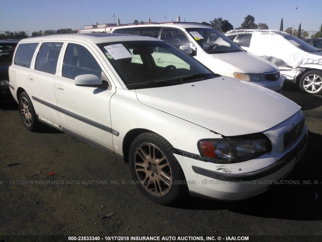 YV1SW59V842381460 - 2004 VOLVO V70 FWD WHITE photo 1