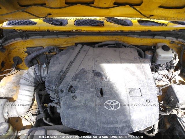 JTEBU11F270078288 - 2007 TOYOTA FJ CRUISER YELLOW photo 10