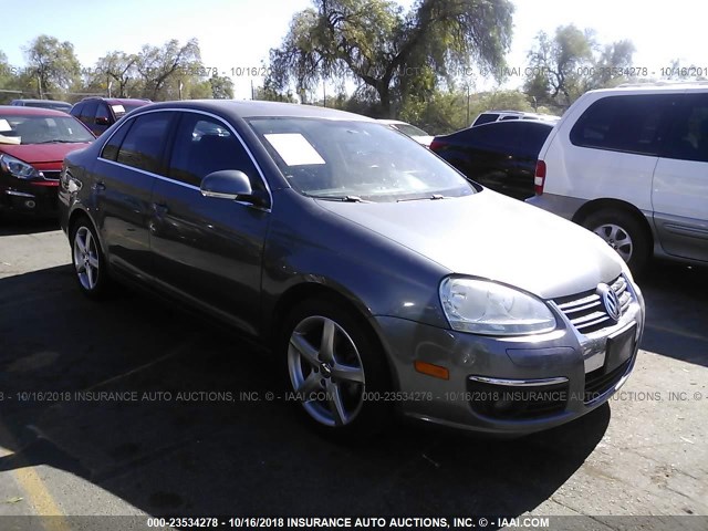 3VWRL7AJ8AM089780 - 2010 VOLKSWAGEN JETTA TDI GRAY photo 1