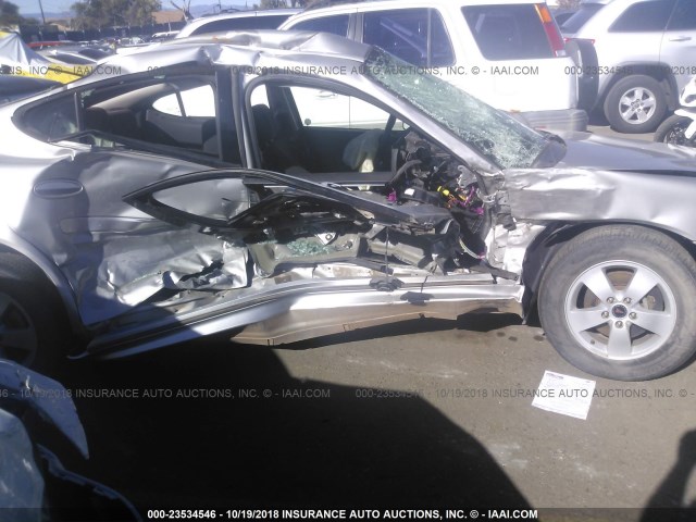 2G2WP552061262941 - 2006 PONTIAC GRAND PRIX Արծաթագույն լուսանկար 6