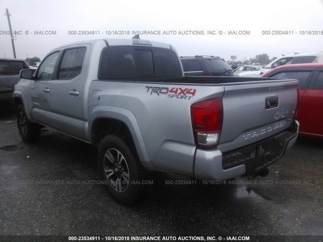 5TFCZ5AN4HX075345 - 2017 TOYOTA TACOMA DBL CAB/SR/TRDSPT/OR/PRO ნაცრისფერი ფოტო 3