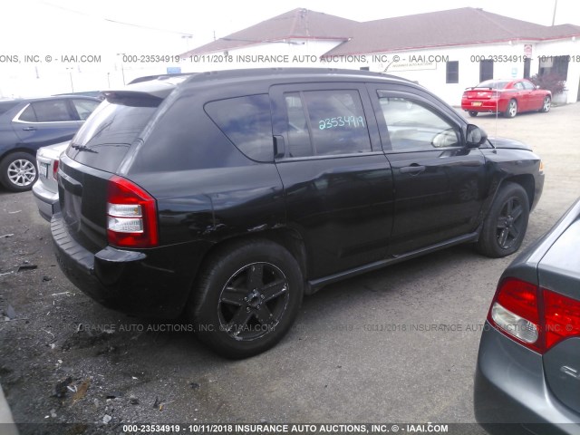 1J8FF47W27D161116 - 2007 JEEP COMPASS BLACK photo 4