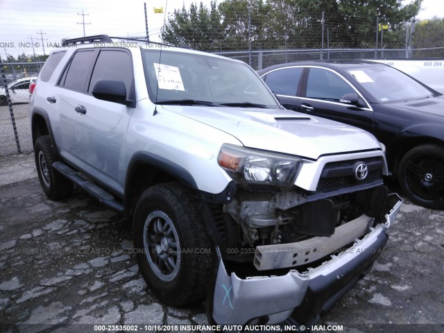 JTEBU5JR0C5088106 - 2012 TOYOTA 4RUNNER SR5/LIMITED/TRAIL SILVER photo 1