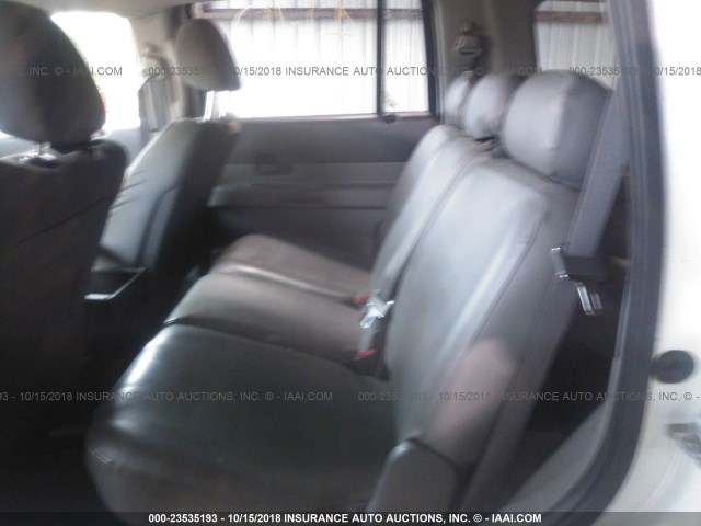 1D8HB38P29F712635 - 2009 DODGE DURANGO SE WHITE photo 8