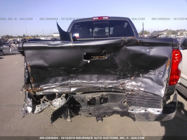 5TFRW5F17GX207389 - 2016 TOYOTA TUNDRA DOUBLE CAB SR/SR5 GRAY photo 6