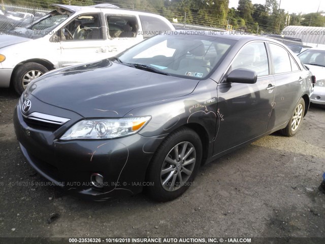 4T1BB3EK2BU142968 - 2011 TOYOTA CAMRY HYBRID GRAY photo 2