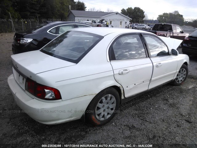 KNAGD126845341159 - 2004 KIA OPTIMA LX/EX WHITE photo 4