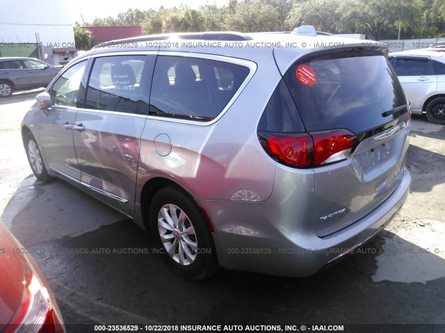 2C4RC1BG0HR642749 - 2017 CHRYSLER PACIFICA TOURING L 银色 照片 3
