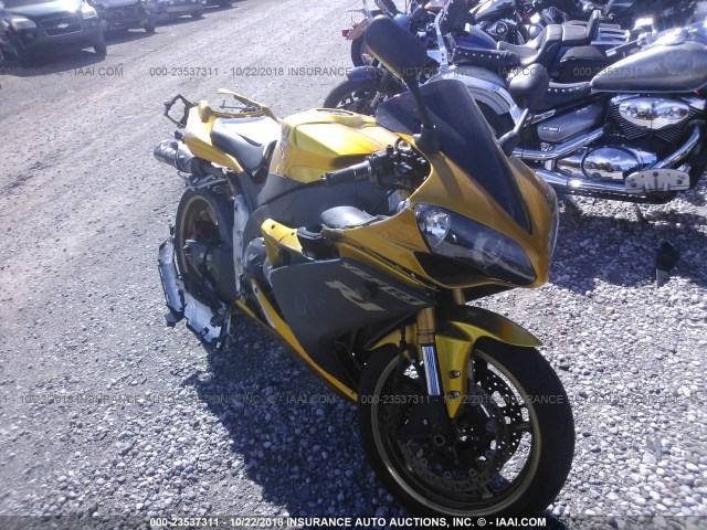 JYARN20YX8A002849 - 2008 YAMAHA YZFR1 GOLD photo 1