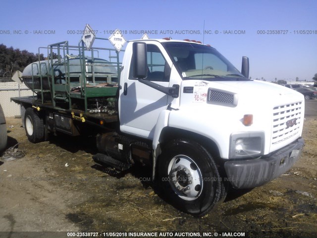 1GDM7C1C04F500827 - 2004 GMC C7500 C7C042 WHITE photo 1