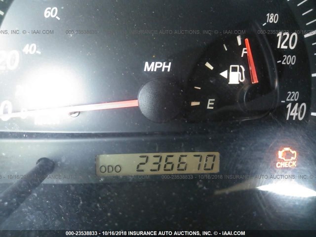 4T1BE32K62U570179 - 2002 TOYOTA CAMRY LE/XLE/SE 灰色 照片 7