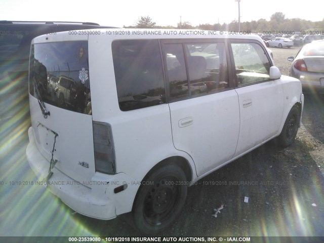 JTLKT334X50180504 - 2005 TOYOTA SCION XB Ақ фото 4