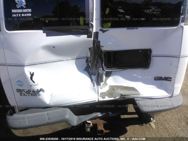 1GDFG15R7Y1110161 - 2000 GMC SAVANA RV G1500 WHITE photo 6