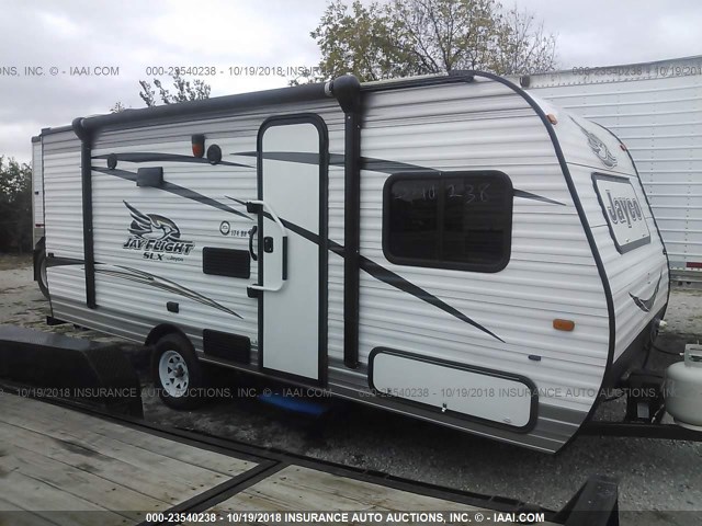 1UJBJ0AJXG17J0136 - 2016 JAYCO JAYFLIGHT  CREAM photo 7