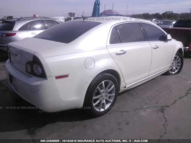 1G1ZE5E75BF384975 - 2011 CHEVROLET MALIBU LTZ 白色 照片 4