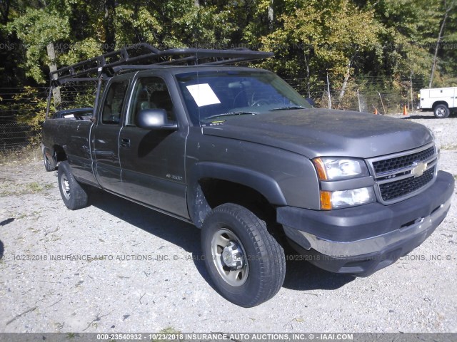 1GCHC39U46E220819 - 2006 CHEVROLET SILVERADO C3500 GRAY photo 1