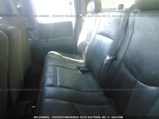 1GCHC39U46E220819 - 2006 CHEVROLET SILVERADO C3500 GRAY photo 8