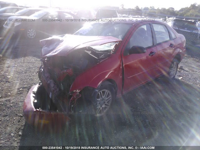 1FAHP34N87W204127 - 2007 FORD FOCUS ZX4/S/SE/SES 红色 照片 2