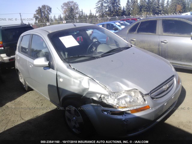 KL1TD62635B487848 - 2005 CHEVROLET AVEO LS SILVER photo 1