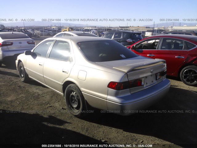 4T1BF22K41U960879 - 2001 TOYOTA CAMRY LE/XLE 棕色 照片 3