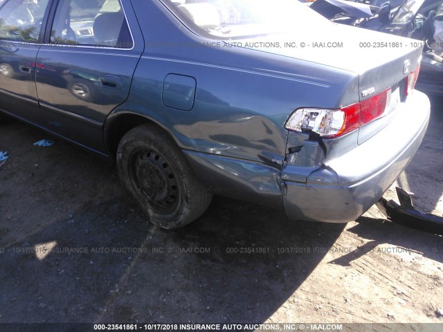 4T1BG22K41U860682 - 2001 TOYOTA CAMRY CE/LE/XLE 蓝色 照片 6