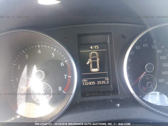 WVWAA7AJ9BW173789 - 2011 VOLKSWAGEN GOLF WHITE photo 7