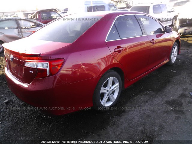 4T1BF1FK6CU583043 - 2012 TOYOTA CAMRY SE/LE/XLE წითელი ფოტო 4