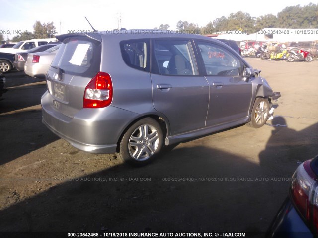 JHMGD37668S019150 - 2008 HONDA FIT SPORT SILVER photo 4