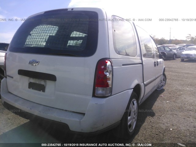 1GBDV13117D128736 - 2007 CHEVROLET UPLANDER INCOMPLETE WHITE photo 4