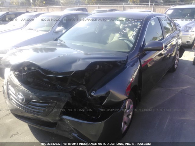 4T1BE46K49U836261 - 2009 TOYOTA CAMRY SE/LE/XLE SILVER photo 2