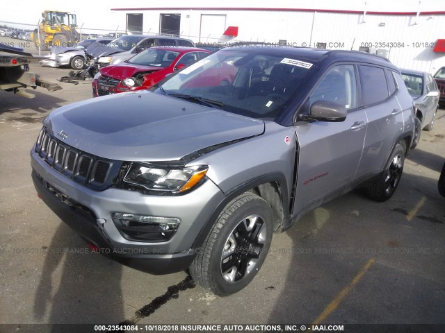 3C4NJDDB0JT174631 - 2018 JEEP COMPASS TRAILHAWK SILVER photo 2