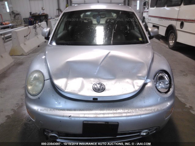 3VWBB61C8WM012267 - 1998 VOLKSWAGEN NEW BEETLE 银色 照片 6