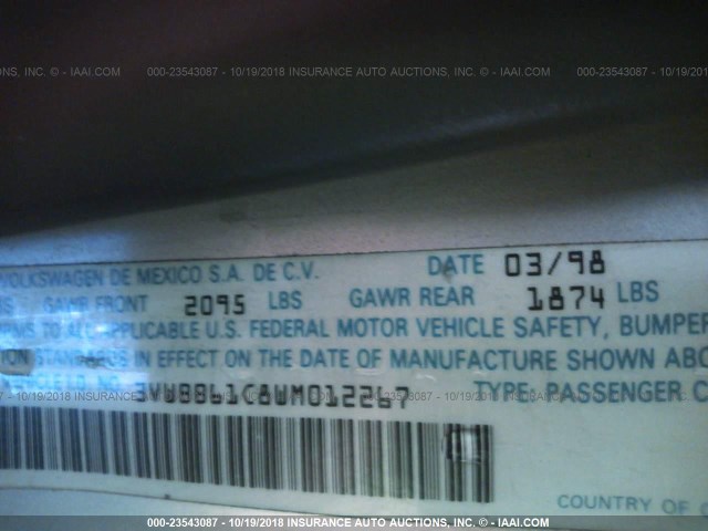 3VWBB61C8WM012267 - 1998 VOLKSWAGEN NEW BEETLE 银色 照片 9