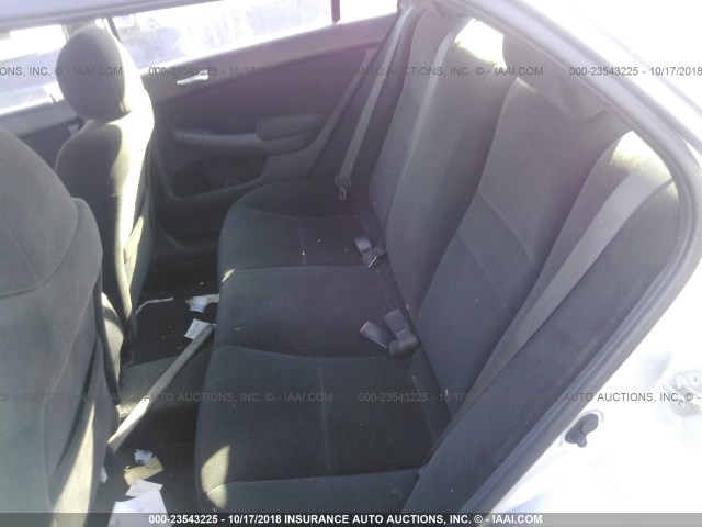 1HGCM56107A081554 - 2007 HONDA ACCORD VALUE SILVER photo 8