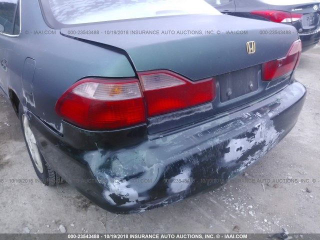 1HGCG6677XA025399 - 1999 HONDA ACCORD EX GREEN photo 6