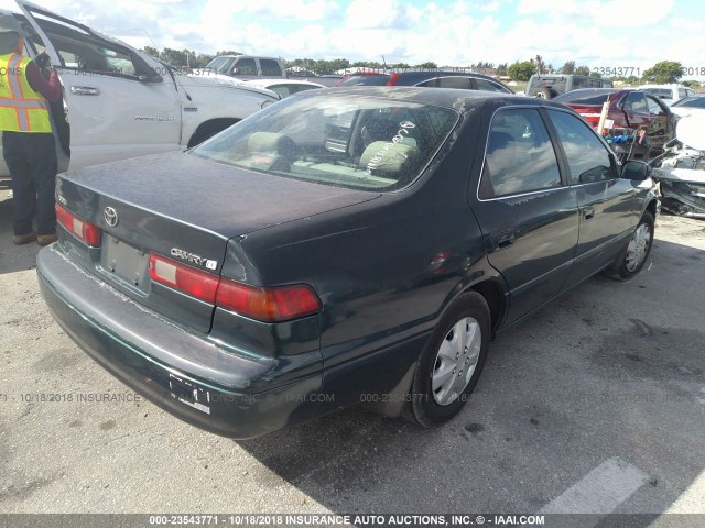 JT2BG22K0W0144017 - 1998 TOYOTA CAMRY CE/LE/XLE 绿色 照片 4